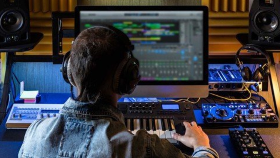 Udemy Ableton Live The 7 Laws Of Music Production [TUTORiAL] (Premium)